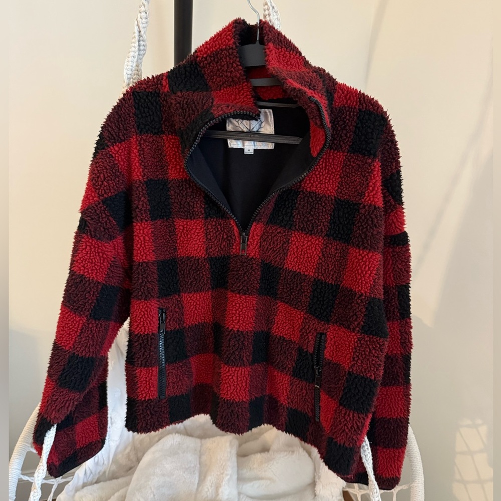 Boundless North Buffalo Plaid pull-over jacket. Good heavy quality Size M.